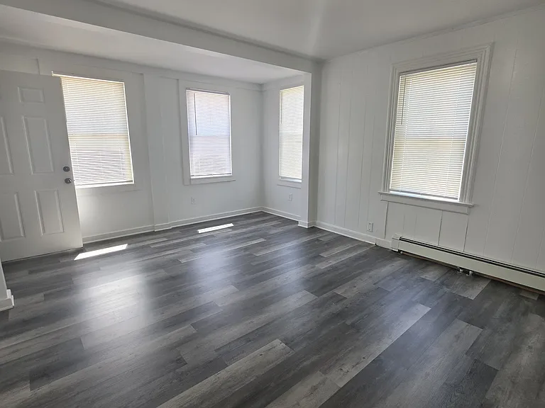8 Mannz St #1 — Photo 7