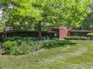 169 S Lakeshore Dr, Racine, WI 53403
