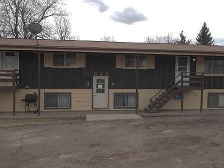 2nd image of 927 3rd Ave E APT 2