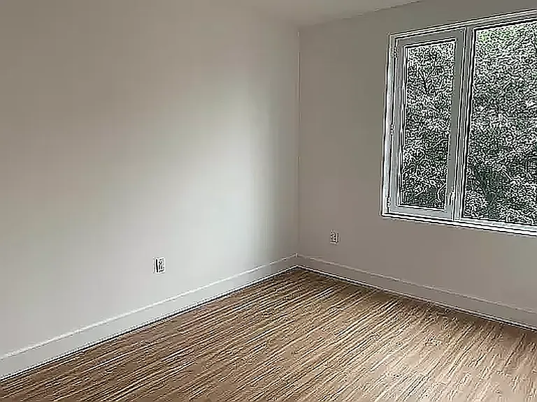 249 5th St #301 — Photo 2