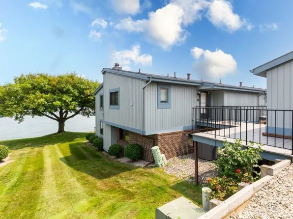 1715 N River Rd #55, Saint Clair, MI 48079