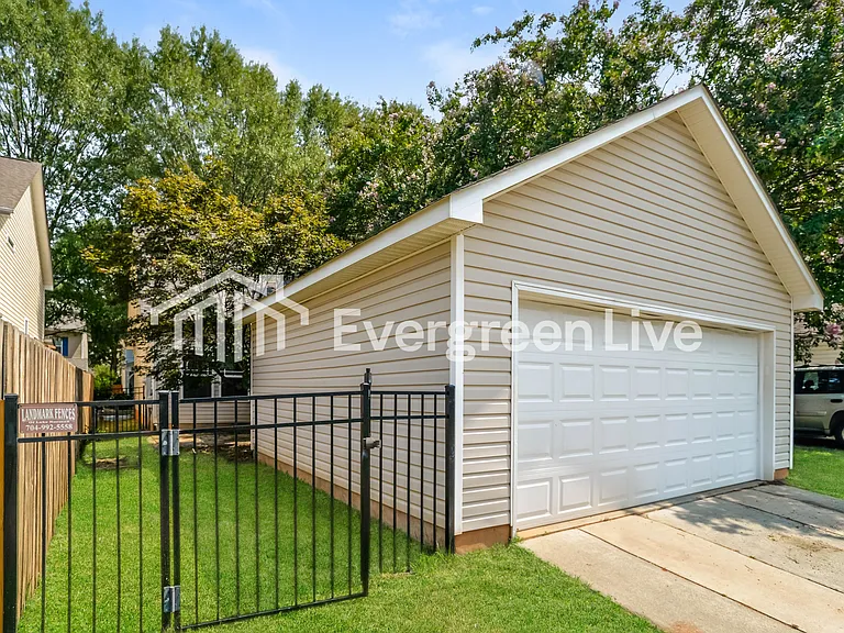 12515 Walden Lea Dr — Photo 10