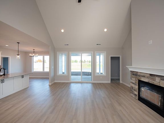 5th image of 3466 Langford Way