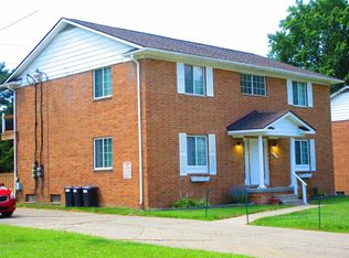 3485 Ridgecliffe Dr, Flint, MI 48532