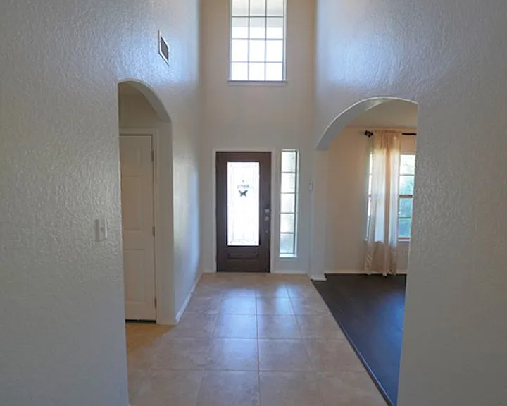 6307 Myrtle Run — Photo 7