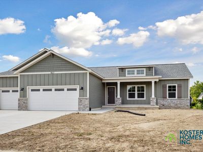 1827 Stratford Ln NW, Grand Rapids, MI, 49534