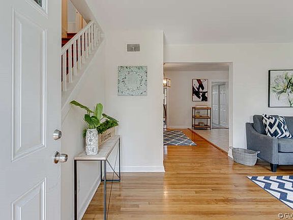 2nd image of 6014 Mann Ave