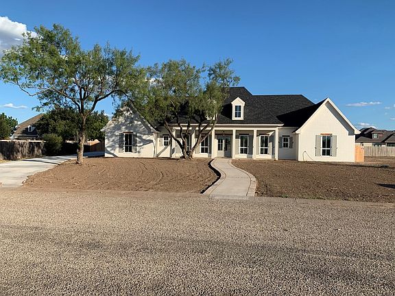 2nd image of 1401 Carnoustie Ct
