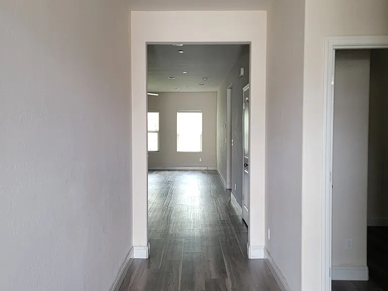6003 Glen Rose Ave — Photo 3