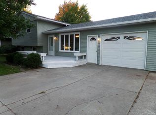 916 Albin Dr, La Porte, IN