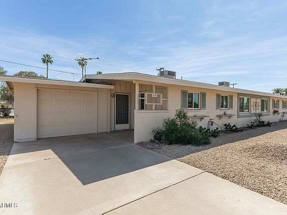 2nd image of 10801 W WINDSOR Drive