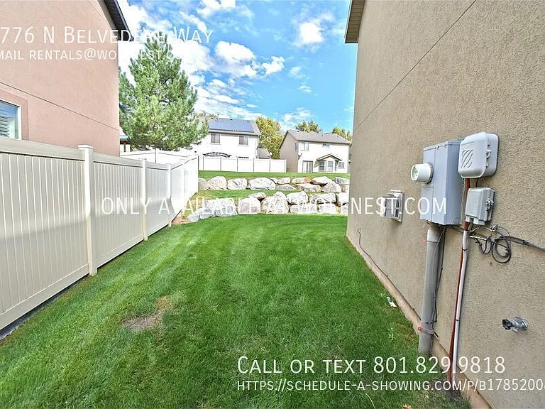 1776 N Belvedere Way — Photo 30
