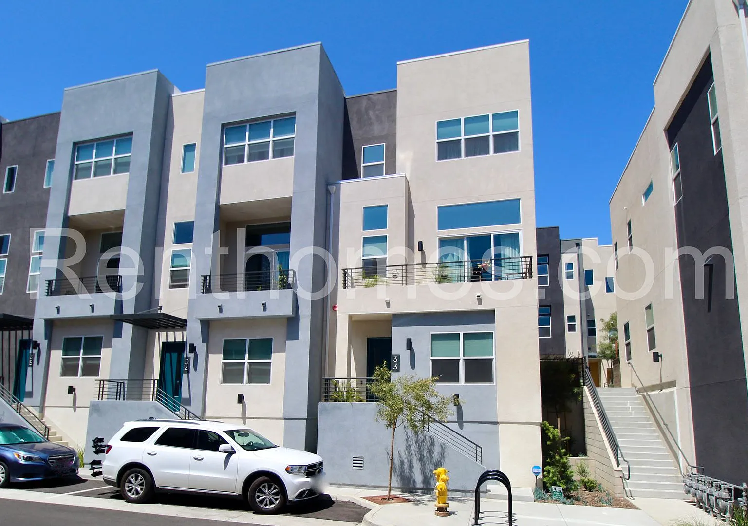 Mission Valley, 10441 Harlow Cir #33, Quartz Counters, LVP Flooring, 3 MBR's, AC, Attached 2 Car ... — Photo 1