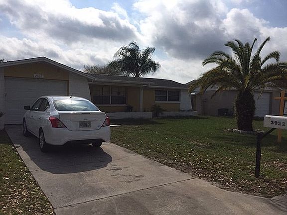 4th image of 2922 Finch Dr