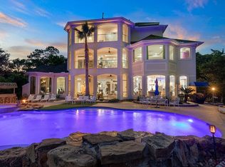 16063 Walden Rd, Montgomery, TX 77356