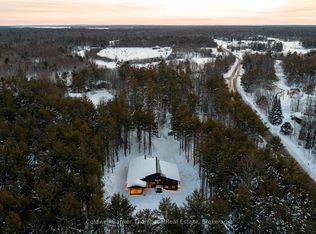 5130 Severn Pines Cres, Severn, ON L0K 2B0