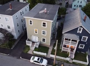 303 Lowden St, Pawtucket, RI 02860