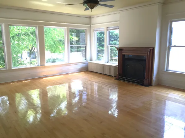 2216 Irving Ave S #2, Minneapolis, MN 55405