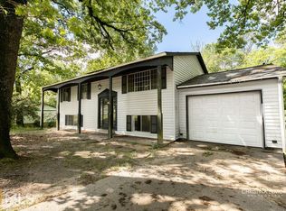 407 Lakeshore Dr, Warner Robins, GA 31088