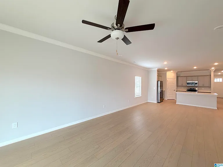 204 Stockyard Cir — Photo 7
