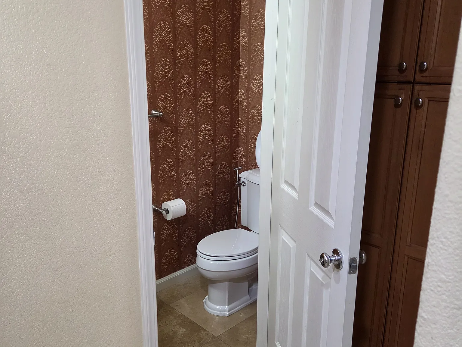 2 bed, 2.5 bath, 1505 sqft, $3,786 — Photo 4
