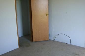 5th image of 2754 East Dr