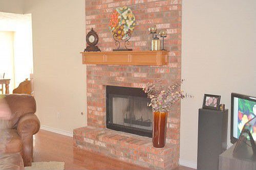 3rd image of 3828 Stony Creek Ln