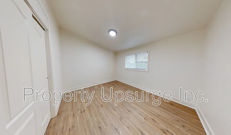 1074 Bond St #1078 — Photo 5