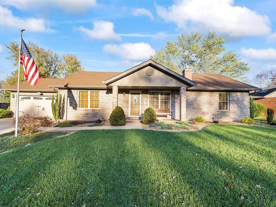 1st image of 1704 Spruce Hill Dr