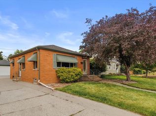 7704 22nd Ave, Kenosha, WI 53143