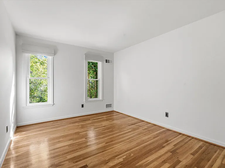 11120 Deborah Dr — Photo 34