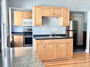 51 Catharine St #2, Worcester, MA 01605