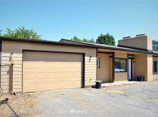 207 E Baker St, Everson, WA 98247