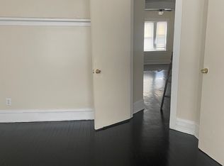 28 E 69th St UNIT 2, Chicago, IL 60637