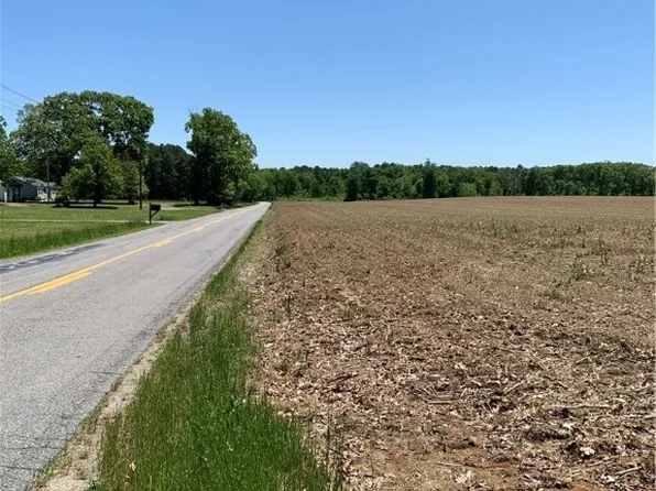 12591 Verdon Rd, Doswell, VA 23047