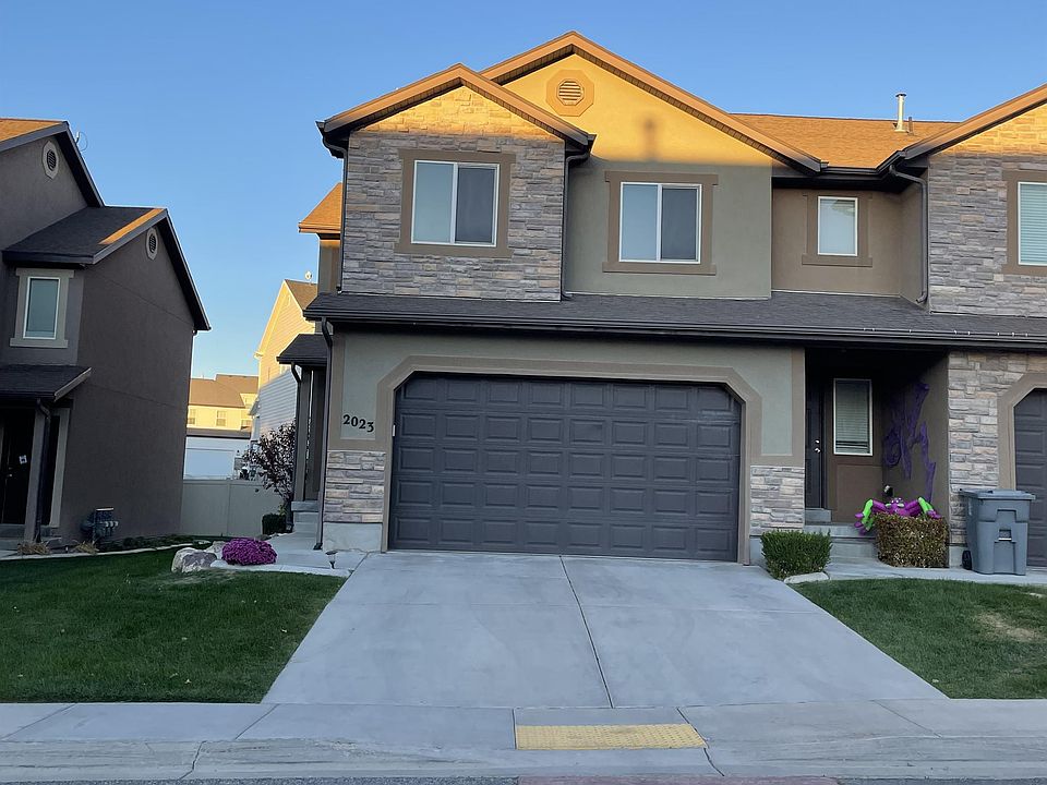 1st image of 2023 N Belmont Dr #1