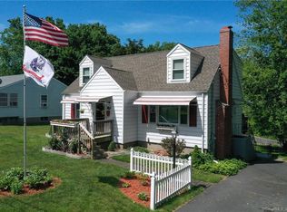 67 Forest Ln, East Hartford, CT 06118