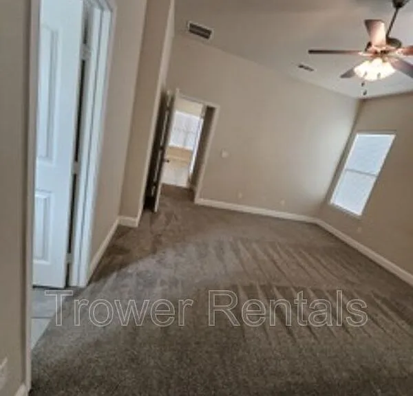 1021 E 90th Ct — Photo 42