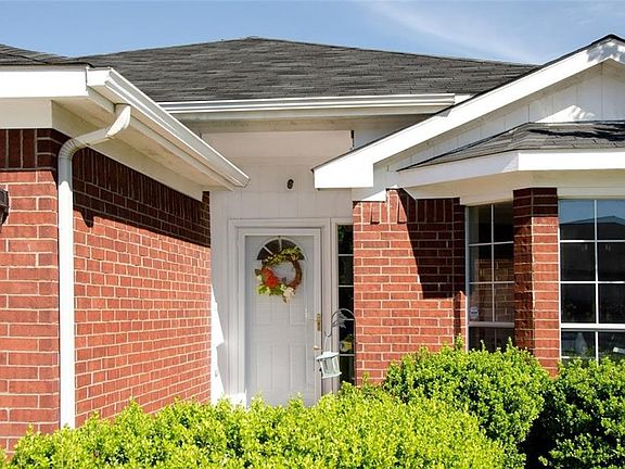 3rd image of 6981 Avington Way