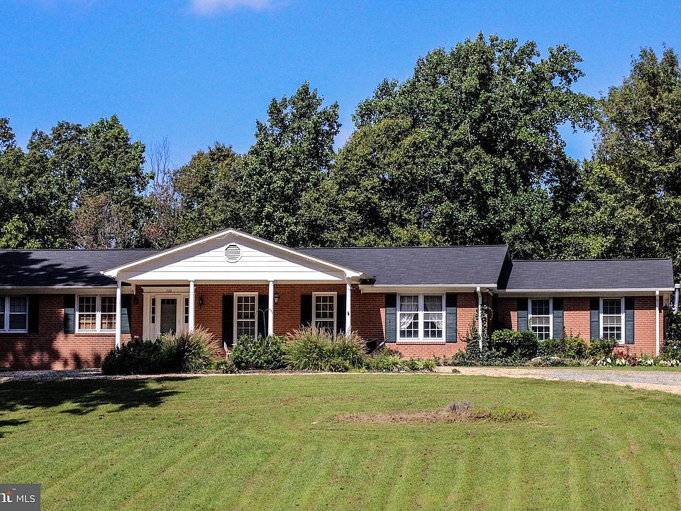 1st image of 130 Daisy Hill Ln