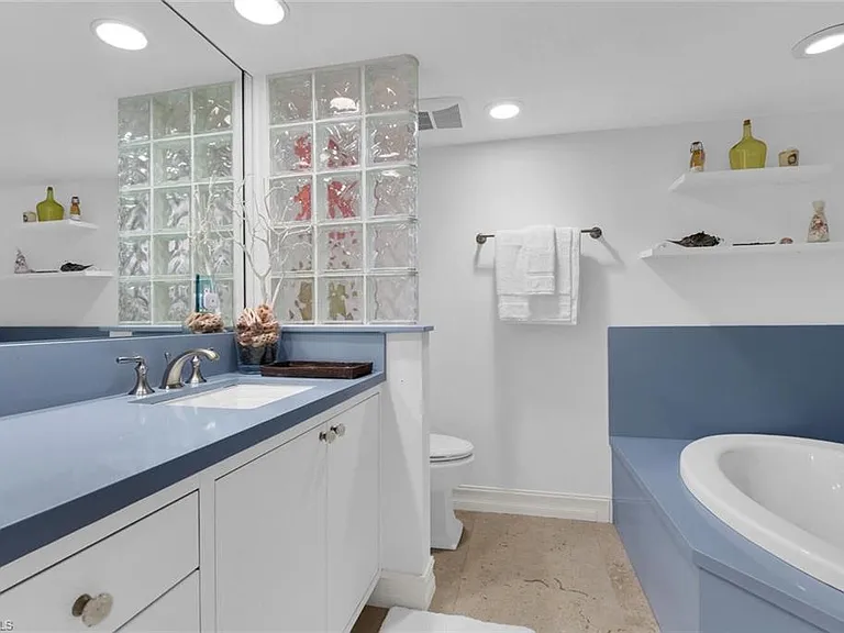 4901 Gulf Shore Blvd N #201 — Photo 24