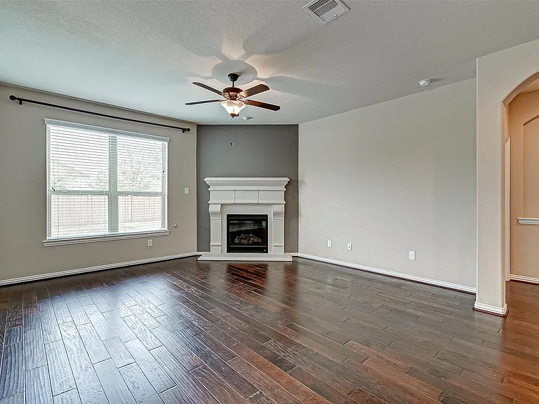 4814 Sequoia Park Ln — Photo 7