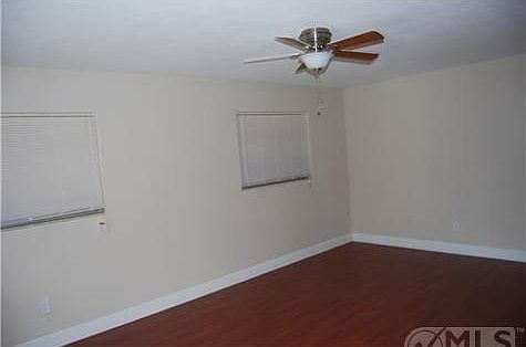 2nd image of 4610 Weymouth St