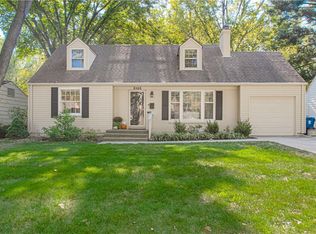 5105 Tomahawk Rd, Prairie Village, KS 66208