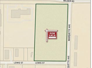 2421 & 2435 Marquette St, Bay City, MI 48706