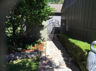 1912 SE Clatter Bridge Rd, Ocala, FL 34471