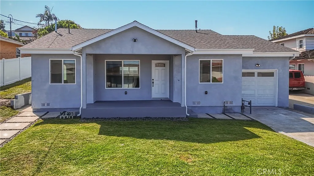 4 bed, 1390 sqft, $4,850 — Photo 1