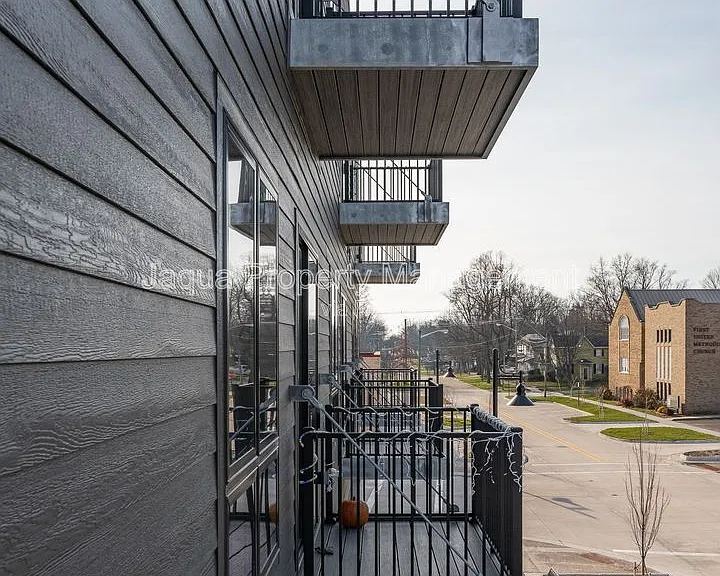 335 Center St #207 — Photo 18