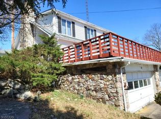 68 Millbrook Rd, Blairstown, NJ 07825