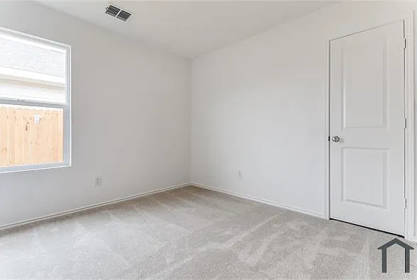127 Sunflower St — Photo 11